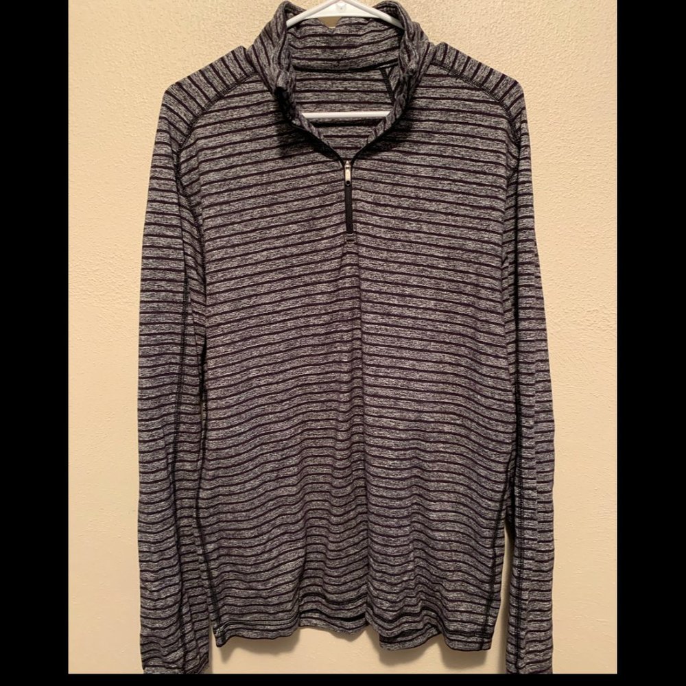 Lululemon | Men's Quarter Zip | Large